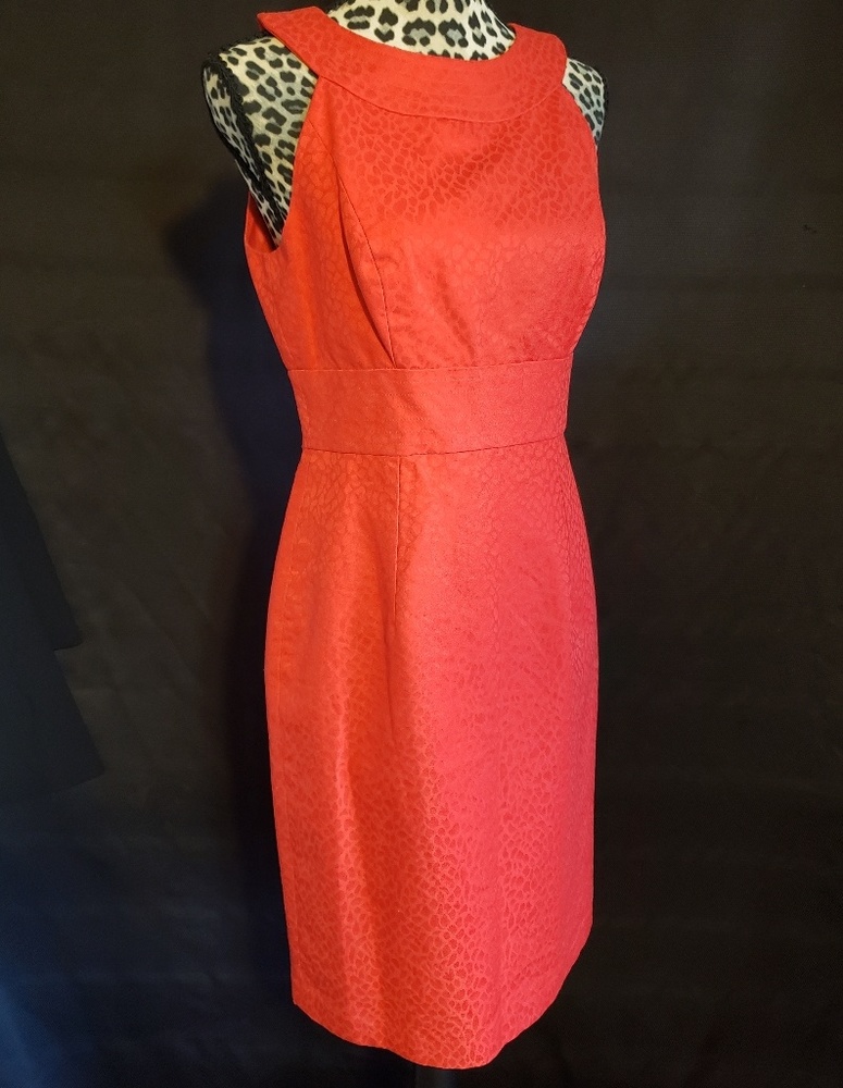 Red sleeveless dress by Muse SIZE 8